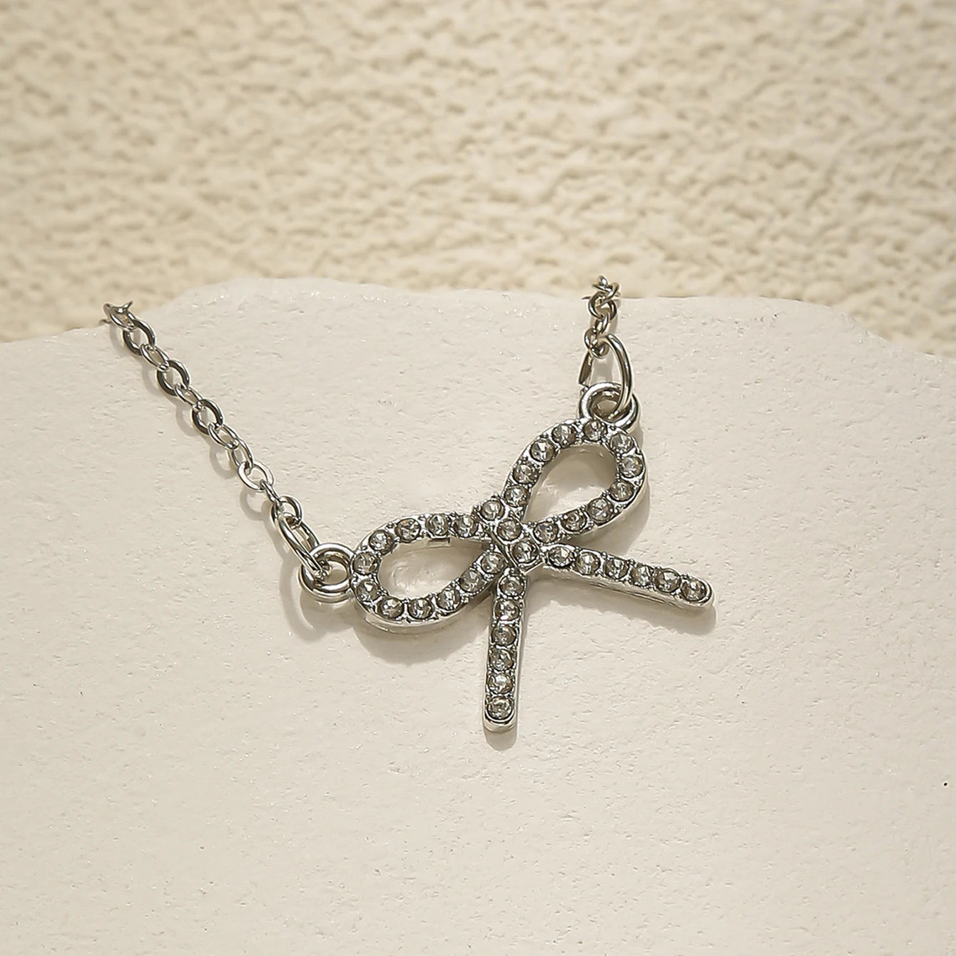 Summer Bow Necklace – Women's Fashion Rhinestone Pendant, Daily & Party Jewelry